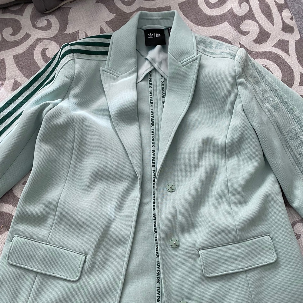 BRAND NEW IVY PARK BLAZER